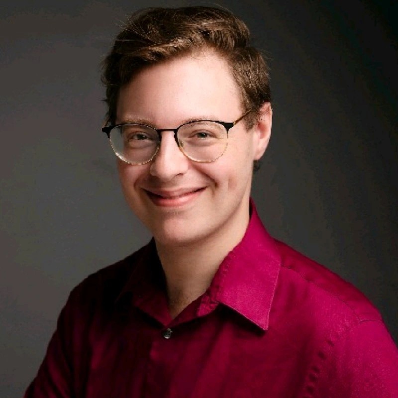 Mike Headshot2023